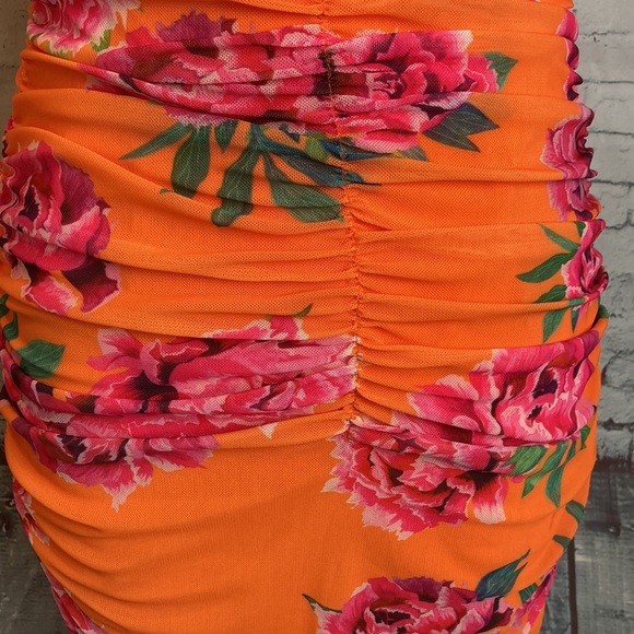 Sau Lee NWT Farrah Dress Floral Ruched Midi Sz 4 Maximalist Mob Wife Romantic - Picture 10 of 16